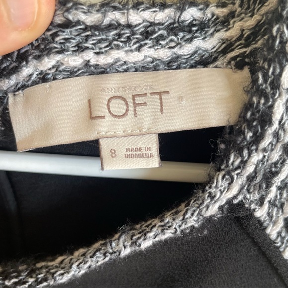 Loft dress - Picture 2 of 3